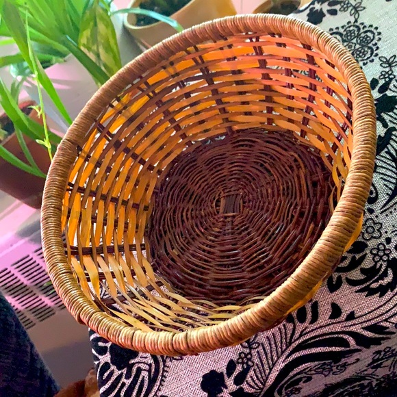 Wicker basket - Picture 2 of 6